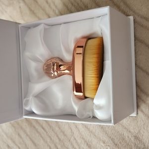 Eloise mini teardrop brush rose gold mirror finish
